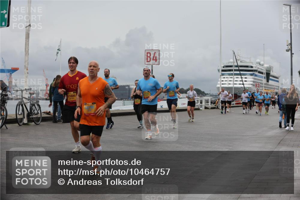 13.09.2026 - Kiel Lauf Andreas Tolksdorf http://msf.ph/oto/10464757 13.09.2026 12:05:06 Kiellinie 11646, 4, 3 meine-sportfotos.de