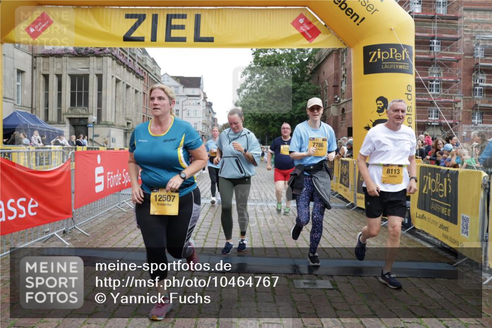 13.09.2026 - Kiel Lauf Yannick Fuchs http://msf.ph/oto/10464767 13.09.2026 09:57:23 Ziel 1122, 2486, 3114, 4097, 5776, 6173, 6243, 6932, 7786, 8103, 8113, 11014, 11095, 11245, 12507, 130, 3684, 4568, 4631, 5468, 5938, 8599, 8824, 9692, 11042, 12580, 818, 3317, 3427, 4567, 4808, 6735, 7358, 7359, 9998, 10943, 4641, 4643, 5938, 7509, 7548, 10206 meine-sportfotos.de