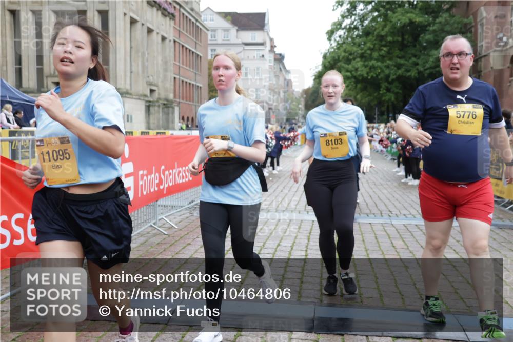 13.09.2026 - Kiel Lauf Yannick Fuchs http://msf.ph/oto/10464806 13.09.2026 09:57:25 Ziel 1122, 2486, 3114, 4097, 5776, 6173, 6243, 6932, 7786, 8103, 8113, 11014, 11095, 11245, 12507, 130, 2486, 3684, 4097, 4568, 4631, 5468, 8599, 8824, 9692, 11042, 12580, 818, 1296, 3317, 3427, 4567, 4808, 6735, 7358, 7359, 8853, 9998, 10943, 4641, 4643, 5938, 7509, 7548 meine-sportfotos.de