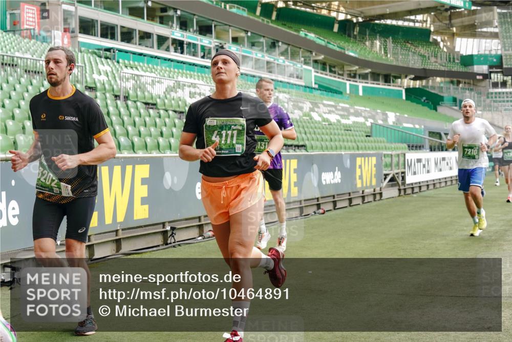 13.09.2026 - 21. swb-Marathon Bremen Michael Burmester http://msf.ph/oto/10464891 13.09.2026 12:56:21 Laufen im Stadion 205, 307, 388, 411, 431, 465, 495, 655, 769, 854, 857, 876, 913, 926, 948, 1058, 1130, 1197, 1390, 1537, 1599, 1601, 1645, 1750, 1972, 2001, 2040, 2051, 2075, 2122, 2125, 2234, 2251, 2260, 2319, 2383, 2473, 2493, 2535, 2604, 2634, 2640, 2671, 2761, 2812, 2948, 3057, 3078, 3119, 3192, 3202, 3246, 3290, 3346, 3348, 3411, 3450, 3458, 3508, 3514, 3634, 3706, 3716, 3760, 3813, 3836, 4135, 4137, 4171, 4413, 4455, 4479, 4733, 5277, 5430, 5530, 6106, 2498, 3085 meine-sportfotos.de