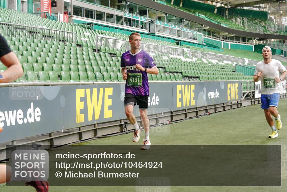 13.09.2026 - 21. swb-Marathon Bremen Michael Burmester http://msf.ph/oto/10464924 13.09.2026 12:56:22 Laufen im Stadion 205, 307, 388, 411, 431, 465, 495, 655, 769, 854, 857, 876, 913, 926, 948, 1058, 1130, 1197, 1390, 1537, 1601, 1645, 1750, 1900, 1972, 2001, 2040, 2051, 2075, 2122, 2125, 2234, 2251, 2260, 2319, 2473, 2493, 2535, 2604, 2634, 2640, 2671, 2761, 2812, 2948, 3057, 3078, 3119, 3192, 3202, 3246, 3290, 3346, 3348, 3411, 3450, 3458, 3508, 3514, 3634, 3706, 3716, 3760, 3813, 3836, 4135, 4137, 4171, 4413, 4455, 4479, 4733, 5277, 5430, 5530, 6106, 2498, 3085 meine-sportfotos.de