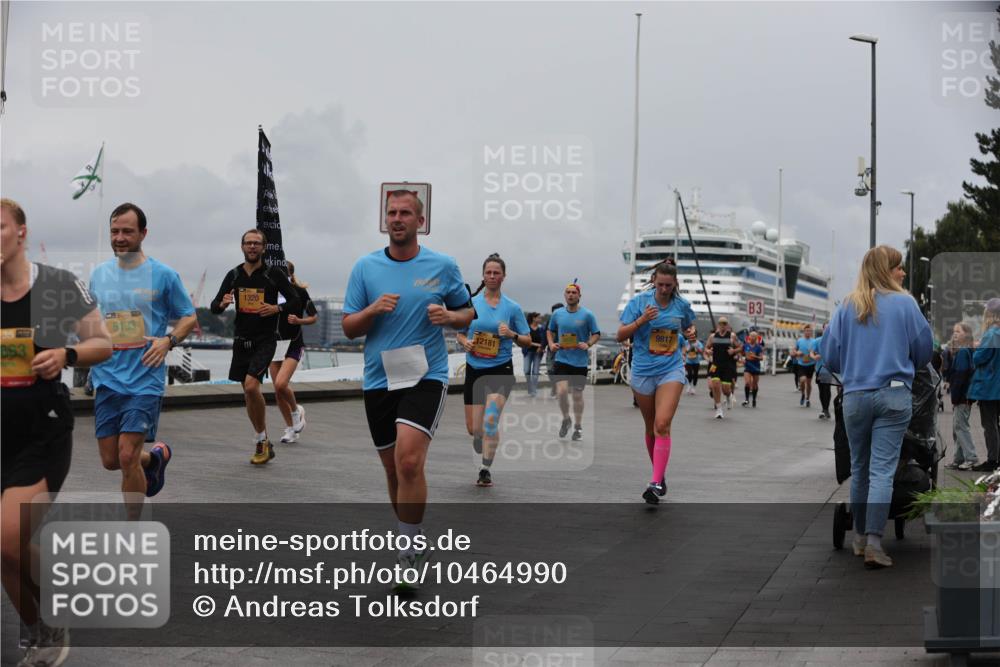 13.09.2026 - Kiel Lauf Andreas Tolksdorf http://msf.ph/oto/10464990 13.09.2026 12:05:36 Kiellinie 39, 5133, 1320, 9817, 12181, 3 meine-sportfotos.de