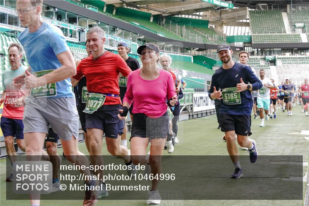 13.09.2026 - 21. swb-Marathon Bremen Michael Burmester http://msf.ph/oto/10464996 13.09.2026 13:13:06 Laufen im Stadion 118, 183, 270, 278, 349, 514, 576, 600, 631, 695, 702, 843, 933, 950, 1005, 1113, 1143, 1226, 1286, 1334, 1426, 1435, 1596, 1641, 1849, 1851, 1991, 2005, 2035, 2079, 2248, 2264, 2336, 2375, 2377, 2387, 2398, 2426, 2439, 2457, 2461, 2478, 2505, 2540, 2612, 2659, 2665, 2673, 2684, 2693, 2765, 2773, 2792, 2815, 2816, 2822, 2850, 2860, 2884, 2895, 2921, 2963, 2966, 2972, 2975, 3016, 3027, 3079, 3111, 3143, 3155, 3209, 3253, 3277, 3293, 3304, 3308, 3313, 3328, 3349, 3434 meine-sportfotos.de