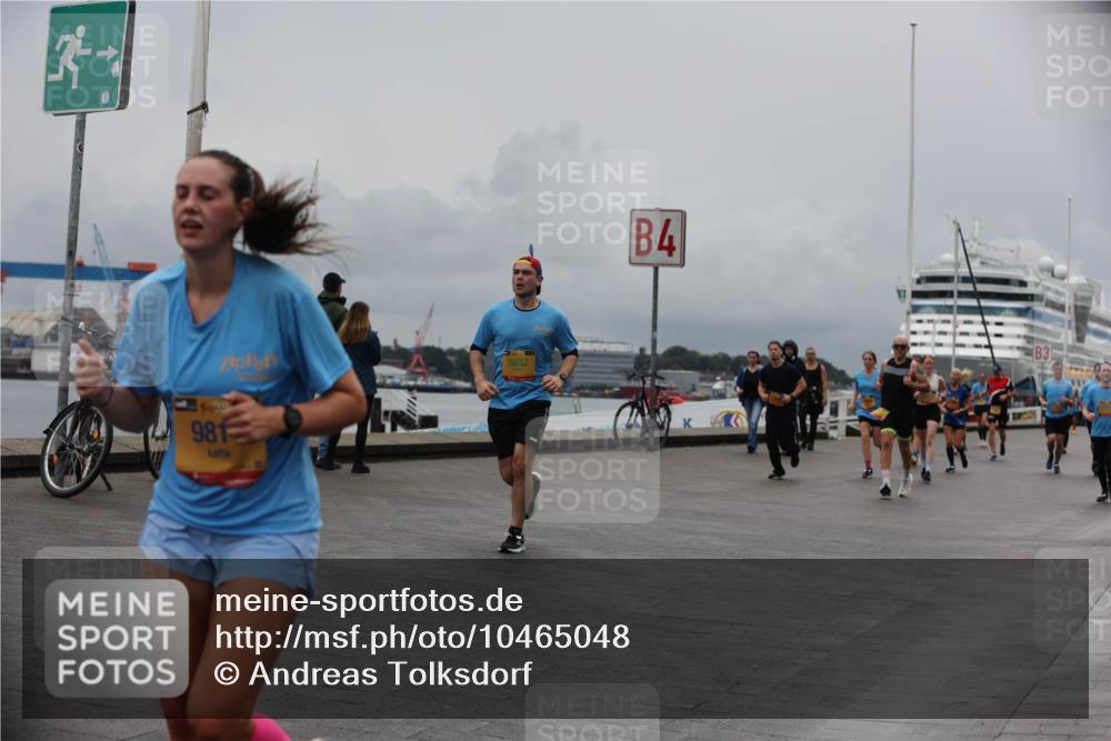 13.09.2026 - Kiel Lauf Andreas Tolksdorf http://msf.ph/oto/10465048 13.09.2026 12:05:39 Kiellinie 1, 39, 981, 5832, 4, 3 meine-sportfotos.de