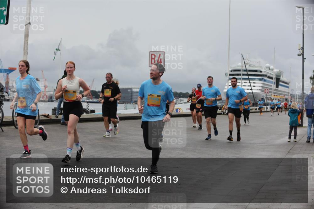 13.09.2026 - Kiel Lauf Andreas Tolksdorf http://msf.ph/oto/10465119 13.09.2026 12:05:46 Kiellinie 1004, 39, 5807, 4 meine-sportfotos.de