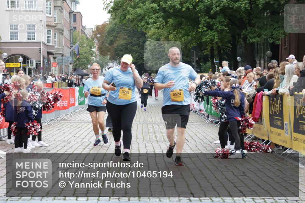 13.09.2026 - Kiel Lauf Yannick Fuchs http://msf.ph/oto/10465194 13.09.2026 09:58:09 Ziel 2014, 3279, 3302, 5524, 6253, 818, 1296, 2406, 3317, 4808, 5688, 8352, 8853, 9998, 10943, 5738, 9087, 12561, 3427, 4567, 6173, 6735, 7358, 7359 meine-sportfotos.de