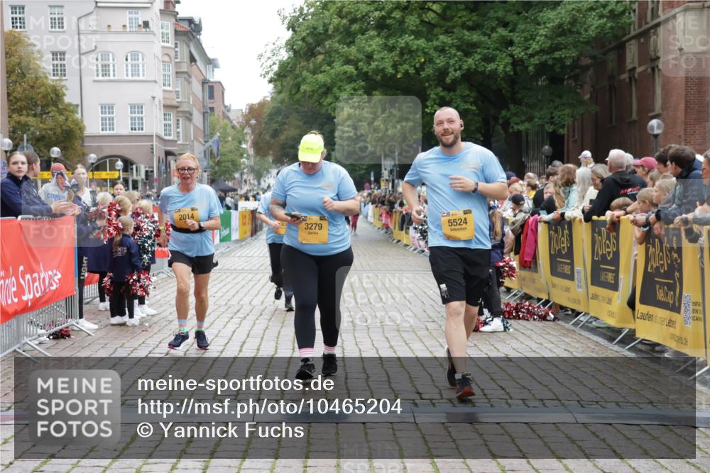 13.09.2026 - Kiel Lauf Yannick Fuchs http://msf.ph/oto/10465204 13.09.2026 09:58:11 Ziel 2014, 3279, 3302, 5524, 818, 1296, 2406, 3317, 4808, 5688, 6253, 8352, 8853, 9998, 10943, 5738, 7415, 9087, 12561, 818, 3427, 4567, 6735, 7358, 7359, 9998, 10943 meine-sportfotos.de