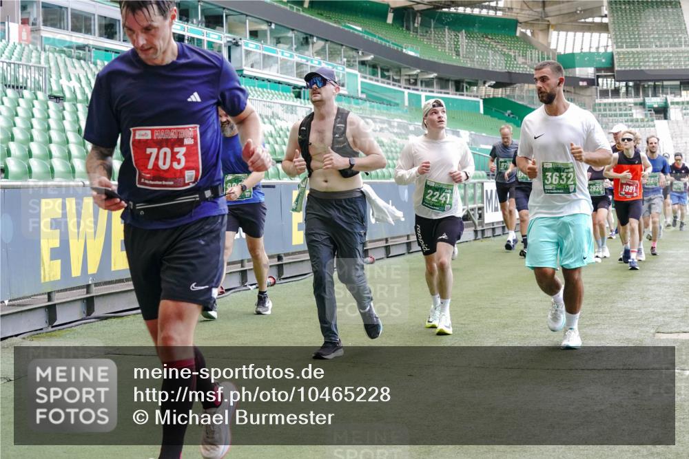 13.09.2026 - 21. swb-Marathon Bremen Michael Burmester http://msf.ph/oto/10465228 13.09.2026 13:13:10 Laufen im Stadion 118, 183, 270, 278, 349, 514, 576, 600, 631, 695, 702, 843, 933, 950, 1005, 1143, 1226, 1286, 1334, 1426, 1435, 1596, 1641, 1849, 1851, 1991, 2005, 2035, 2079, 2248, 2264, 2336, 2375, 2377, 2387, 2398, 2412, 2426, 2439, 2457, 2461, 2478, 2505, 2540, 2612, 2665, 2673, 2684, 2693, 2765, 2773, 2792, 2815, 2816, 2850, 2860, 2884, 2895, 2921, 2963, 2966, 2972, 2975, 3016, 3111, 3143, 3155, 3209, 3253, 3277, 3293, 3304, 3308, 3313, 3349, 3434 meine-sportfotos.de