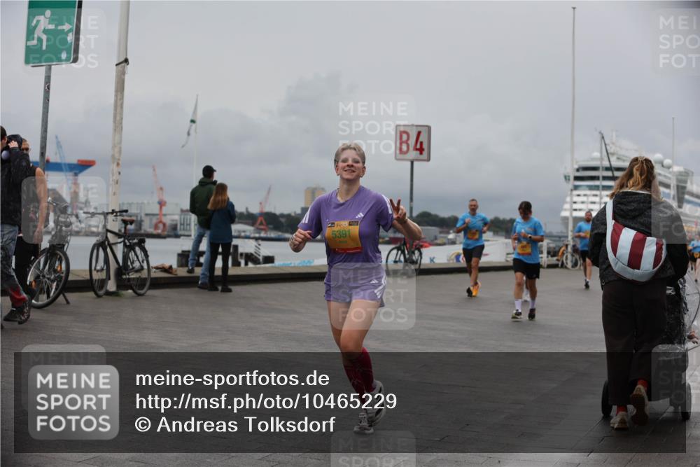 13.09.2026 - Kiel Lauf Andreas Tolksdorf http://msf.ph/oto/10465229 13.09.2026 12:06:01 Kiellinie 4, 384, 5391, 4 meine-sportfotos.de