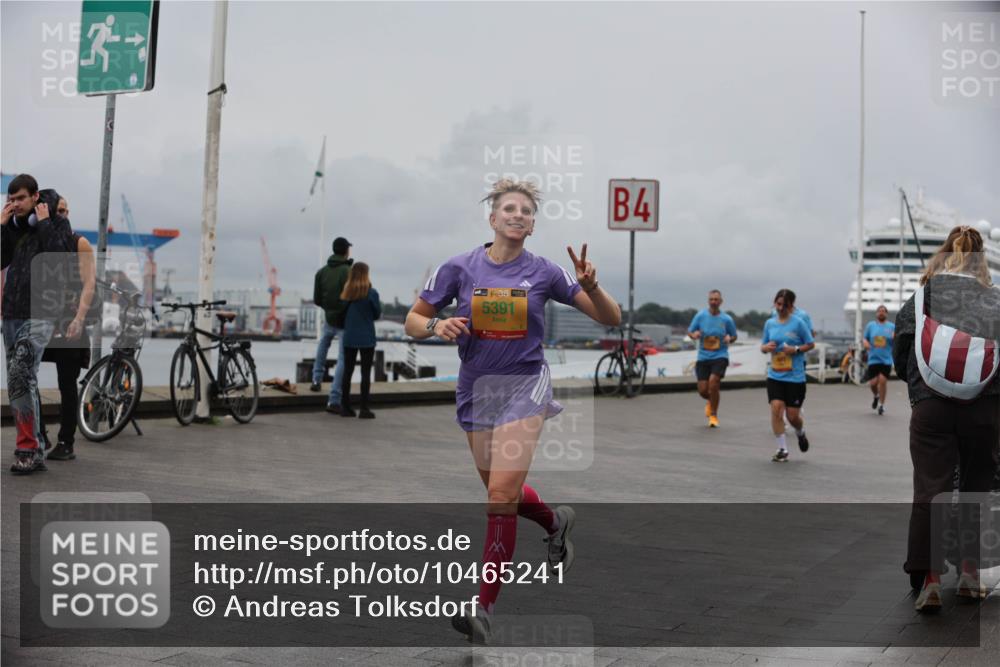 13.09.2026 - Kiel Lauf Andreas Tolksdorf http://msf.ph/oto/10465241 13.09.2026 12:06:01 Kiellinie 38, 5391, 4 meine-sportfotos.de