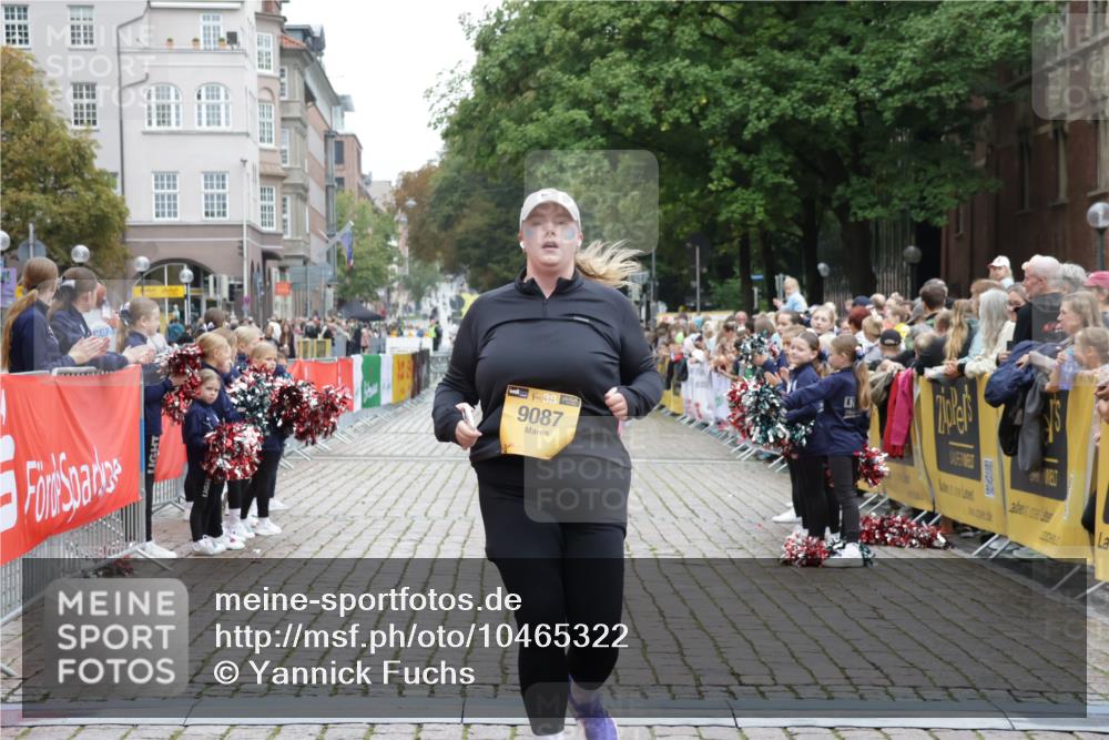 13.09.2026 - Kiel Lauf Yannick Fuchs http://msf.ph/oto/10465322 13.09.2026 09:58:24 Ziel 5738, 9087, 12561, 2014, 3279, 3302, 5524, 5688, 6253, 8352, 2103, 5872, 7415, 11463, 1296, 2406, 3317, 8352, 8853 meine-sportfotos.de