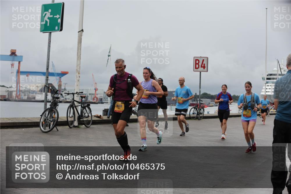 13.09.2026 - Kiel Lauf Andreas Tolksdorf http://msf.ph/oto/10465375 13.09.2026 12:06:24 Kiellinie 38, 3610, 4 meine-sportfotos.de