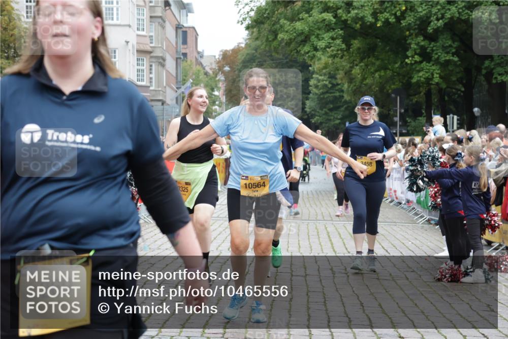 13.09.2026 - Kiel Lauf Yannick Fuchs http://msf.ph/oto/10465556 13.09.2026 09:58:51 Ziel 269, 3458, 6249, 7399, 10325, 10326, 10564, 2103, 5738, 5872, 7415, 9087, 11463, 12561, 3920, 6148, 6956, 10030, 2014, 3279, 3302, 5738 meine-sportfotos.de