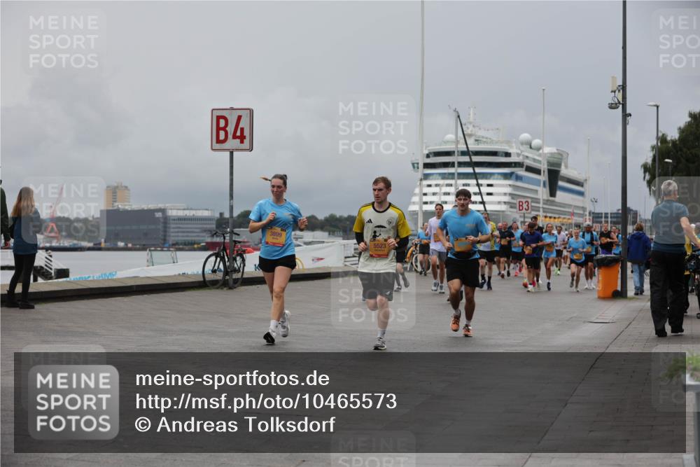 13.09.2026 - Kiel Lauf Andreas Tolksdorf http://msf.ph/oto/10465573 13.09.2026 12:06:34 Kiellinie 4, 3899, 5523, 3 meine-sportfotos.de