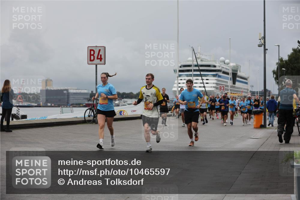 13.09.2026 - Kiel Lauf Andreas Tolksdorf http://msf.ph/oto/10465597 13.09.2026 12:06:34 Kiellinie 4, 3899, 3 meine-sportfotos.de
