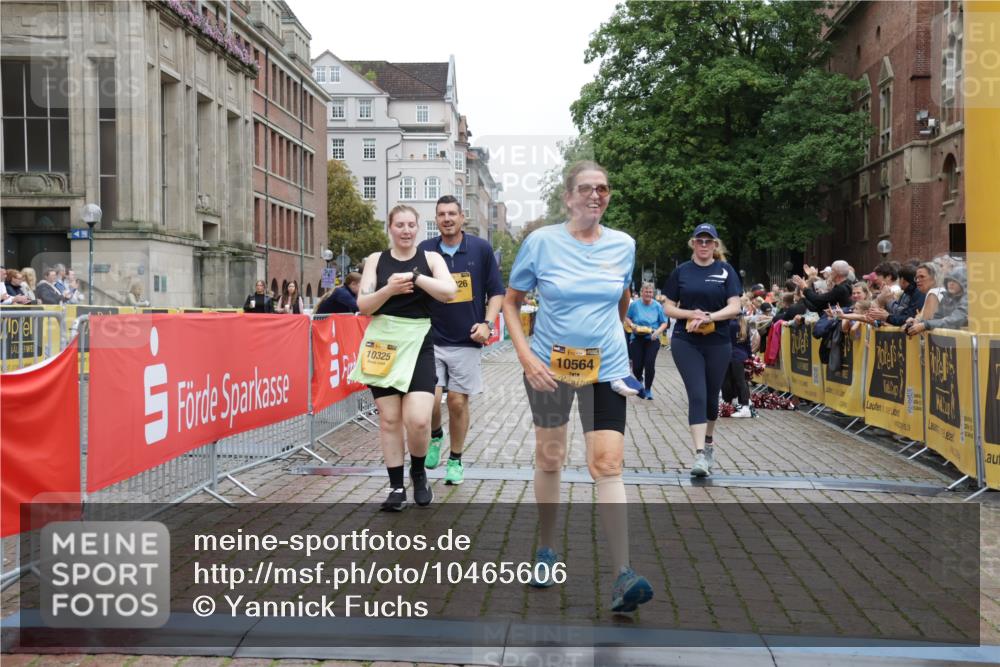 13.09.2026 - Kiel Lauf Yannick Fuchs http://msf.ph/oto/10465606 13.09.2026 09:58:54 Ziel 269, 3458, 6148, 6249, 6956, 7399, 10030, 10325, 10326, 10564, 2103, 5872, 7415, 9087, 11463, 12561, 3920, 5489, 3302, 5738, 9087 meine-sportfotos.de