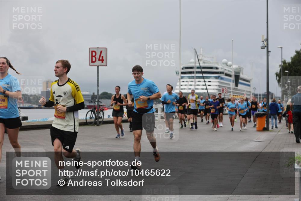 13.09.2026 - Kiel Lauf Andreas Tolksdorf http://msf.ph/oto/10465622 13.09.2026 12:06:36 Kiellinie 899, 4, 3 meine-sportfotos.de