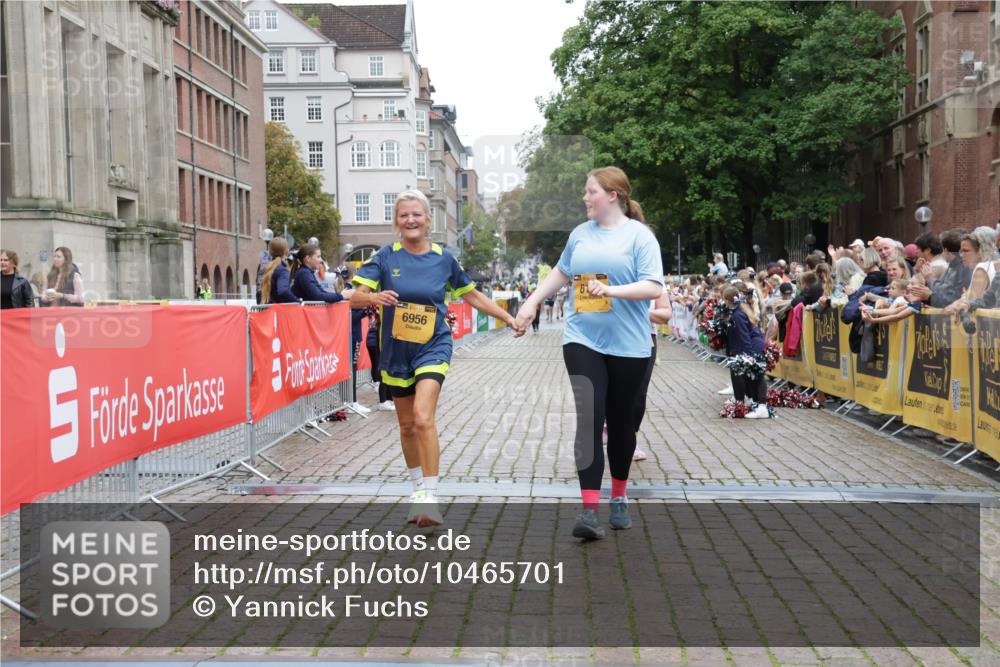 13.09.2026 - Kiel Lauf Yannick Fuchs http://msf.ph/oto/10465701 13.09.2026 09:59:01 Ziel 3458, 3920, 6148, 6956, 7399, 10030, 269, 2103, 3458, 5872, 6249, 7415, 10325, 10326, 10564, 11463, 225, 5489, 6306, 11828, 9087, 12561 meine-sportfotos.de