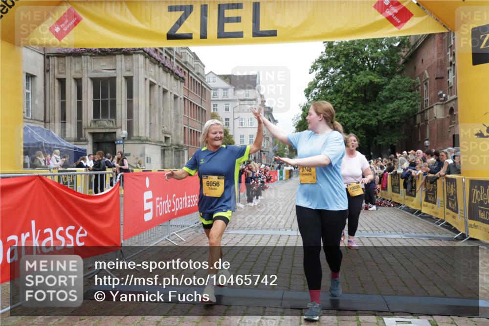 13.09.2026 - Kiel Lauf Yannick Fuchs http://msf.ph/oto/10465742 13.09.2026 09:59:03 Ziel 3920, 6148, 6956, 7399, 10030, 269, 2103, 3458, 5872, 6249, 7415, 10325, 10326, 10564, 11463, 225, 5489, 6306, 11828, 7415, 9087, 12561 meine-sportfotos.de