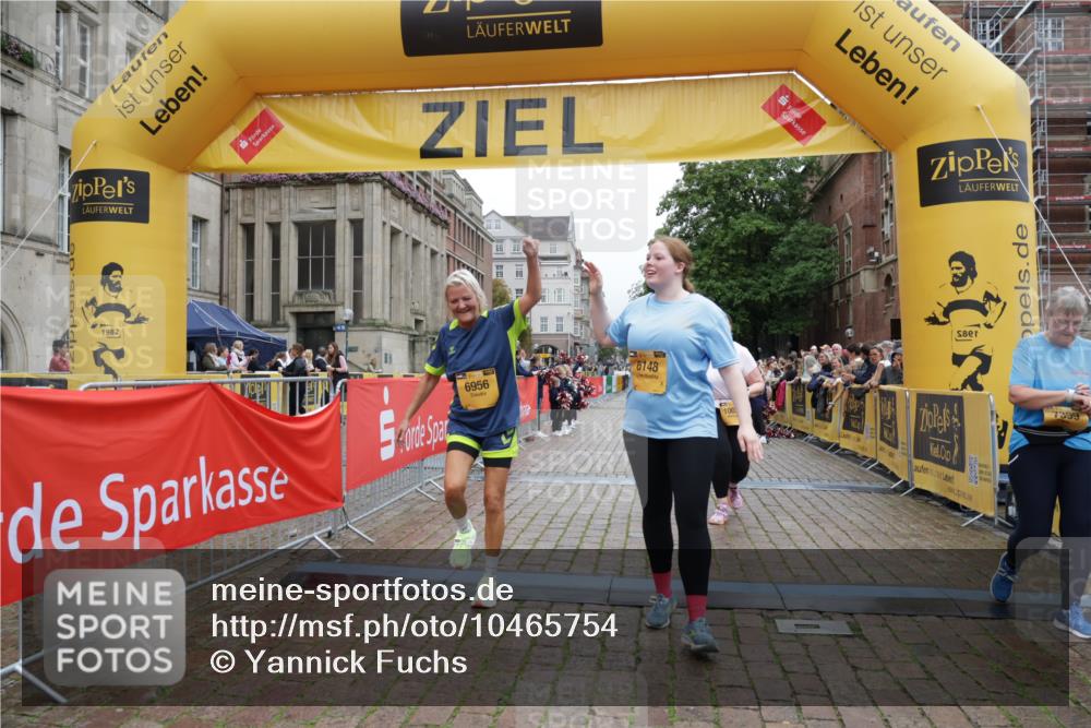 13.09.2026 - Kiel Lauf Yannick Fuchs http://msf.ph/oto/10465754 13.09.2026 09:59:03 Ziel 3920, 6148, 6956, 7399, 10030, 269, 2103, 3458, 5872, 6249, 7415, 10325, 10326, 10564, 11463, 225, 5489, 6306, 11828, 7415, 9087, 12561 meine-sportfotos.de