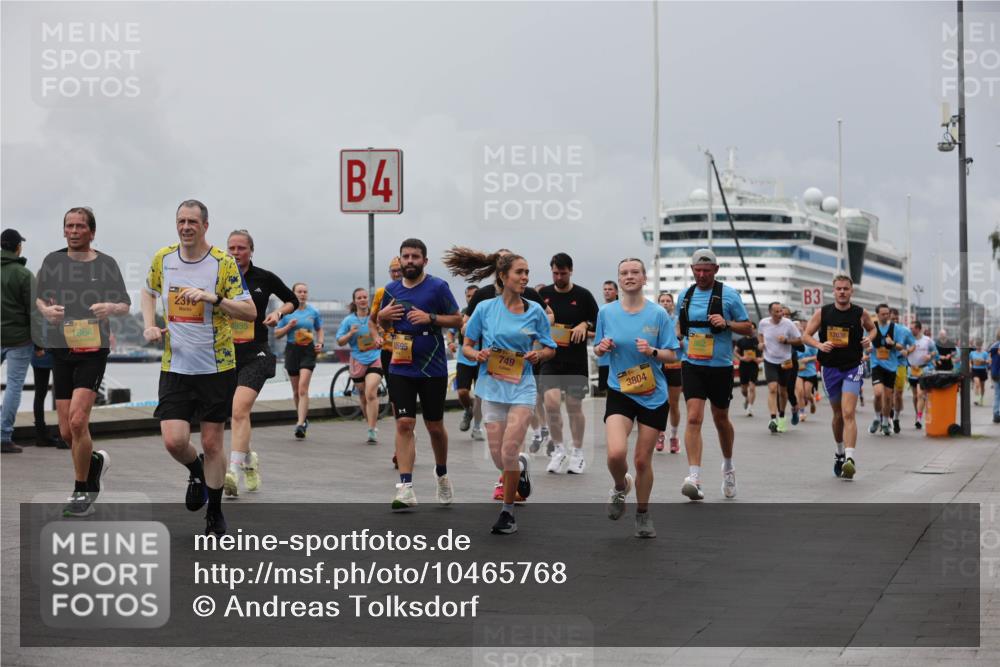13.09.2026 - Kiel Lauf Andreas Tolksdorf http://msf.ph/oto/10465768 13.09.2026 12:06:44 Kiellinie 1864, 2316, 4, 749, 1595, 3804, 862, 88, 3, 12036 meine-sportfotos.de