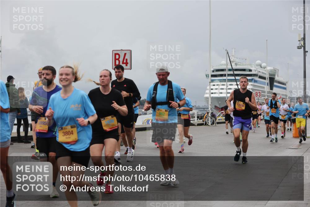 13.09.2026 - Kiel Lauf Andreas Tolksdorf http://msf.ph/oto/10465838 13.09.2026 12:06:47 Kiellinie 10595, 3804, 4, 862, 12036, 3 meine-sportfotos.de