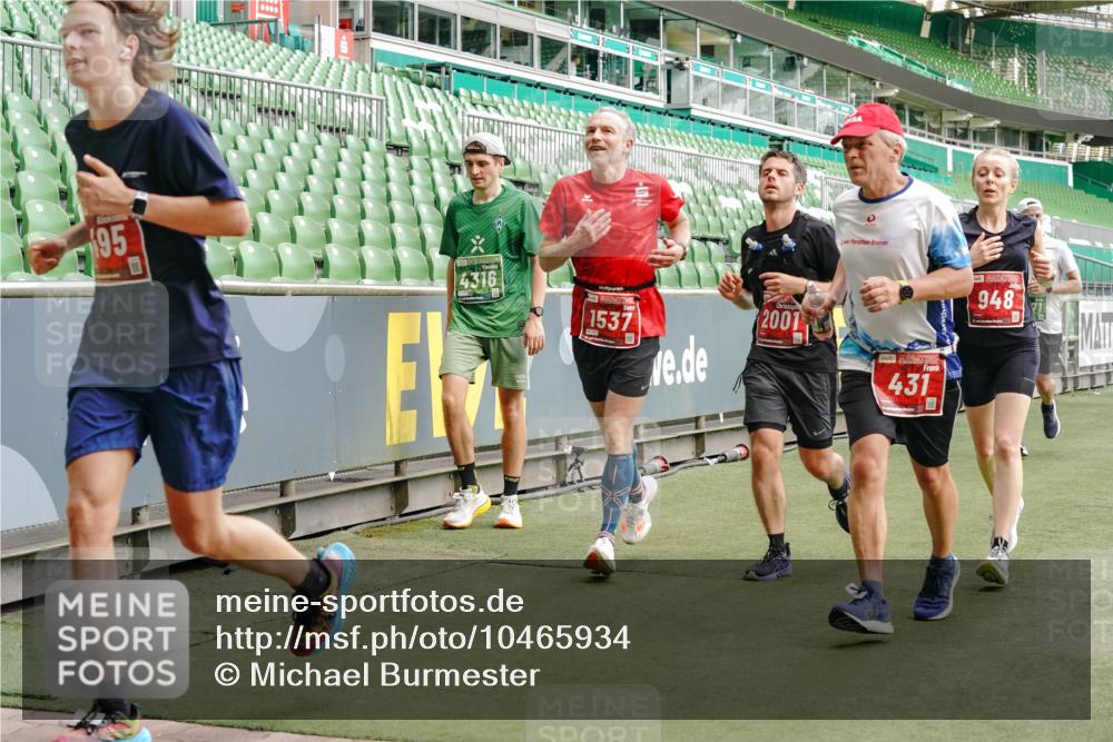 13.09.2026 - 21. swb-Marathon Bremen Michael Burmester http://msf.ph/oto/10465934 13.09.2026 12:56:43 Laufen im Stadion 307, 411, 431, 465, 655, 769, 776, 854, 857, 876, 913, 926, 948, 1010, 1058, 1130, 1254, 1537, 1601, 1645, 1750, 1809, 1900, 1972, 2001, 2040, 2051, 2075, 2122, 2260, 2319, 2324, 2402, 2473, 2493, 2535, 2604, 2634, 2640, 2671, 2761, 2812, 2904, 2948, 3051, 3057, 3078, 3119, 3192, 3202, 3290, 3348, 3411, 3450, 3458, 3508, 3514, 3634, 3690, 3706, 3760, 3813, 3866, 3939, 4101, 4135, 4137, 4171, 4316, 4319, 4413, 4455, 4479, 4733, 5277, 5430, 5530, 6106, 2498, 3085 meine-sportfotos.de
