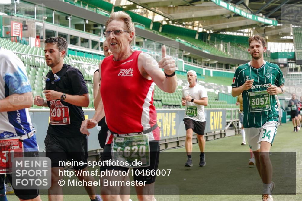 13.09.2026 - 21. swb-Marathon Bremen Michael Burmester http://msf.ph/oto/10466007 13.09.2026 12:56:44 Laufen im Stadion 307, 411, 431, 465, 655, 769, 776, 854, 857, 876, 913, 926, 948, 1010, 1058, 1130, 1254, 1537, 1601, 1645, 1750, 1809, 1900, 1972, 2001, 2040, 2051, 2075, 2122, 2260, 2319, 2324, 2402, 2473, 2493, 2535, 2604, 2634, 2640, 2671, 2761, 2812, 2904, 2948, 3051, 3057, 3078, 3119, 3192, 3202, 3290, 3348, 3411, 3450, 3458, 3508, 3514, 3634, 3690, 3706, 3760, 3813, 3866, 3939, 4101, 4135, 4137, 4171, 4316, 4319, 4413, 4455, 4479, 4733, 5277, 5430, 5530, 6106, 2498, 3085 meine-sportfotos.de