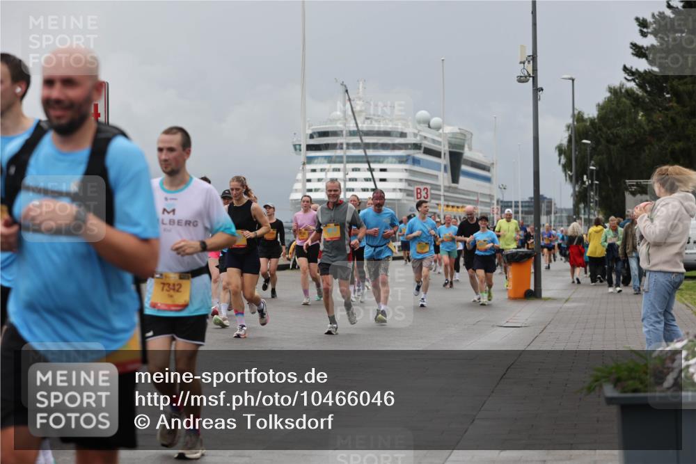 13.09.2026 - Kiel Lauf Andreas Tolksdorf http://msf.ph/oto/10466046 13.09.2026 12:06:56 Kiellinie 7342, 3 meine-sportfotos.de