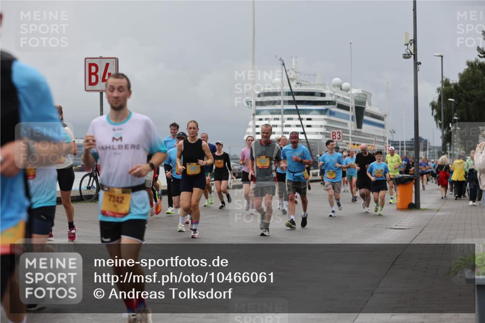 13.09.2026 - Kiel Lauf Andreas Tolksdorf http://msf.ph/oto/10466061 13.09.2026 12:06:56 Kiellinie 7342, 3 meine-sportfotos.de