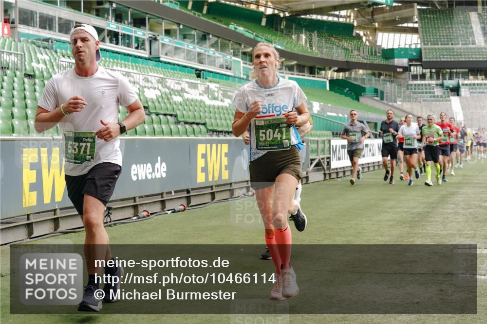 13.09.2026 - 21. swb-Marathon Bremen Michael Burmester http://msf.ph/oto/10466114 13.09.2026 12:56:46 Laufen im Stadion 307, 411, 431, 465, 655, 769, 776, 854, 857, 876, 913, 926, 948, 1010, 1058, 1130, 1254, 1537, 1601, 1645, 1750, 1809, 1900, 1972, 2001, 2040, 2051, 2075, 2122, 2260, 2319, 2324, 2402, 2473, 2493, 2535, 2604, 2634, 2640, 2671, 2761, 2812, 2904, 2948, 3051, 3057, 3078, 3119, 3192, 3202, 3290, 3348, 3411, 3450, 3458, 3508, 3514, 3634, 3690, 3760, 3813, 3866, 3939, 4101, 4135, 4137, 4171, 4316, 4319, 4413, 4455, 4479, 4733, 5277, 5430, 5530, 6106, 2498, 3085 meine-sportfotos.de