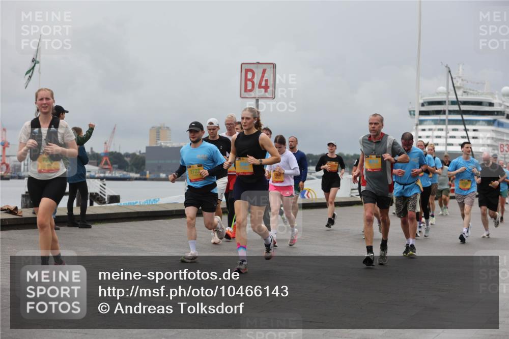 13.09.2026 - Kiel Lauf Andreas Tolksdorf http://msf.ph/oto/10466143 13.09.2026 12:06:58 Kiellinie 272, 4, 8860, 3 meine-sportfotos.de