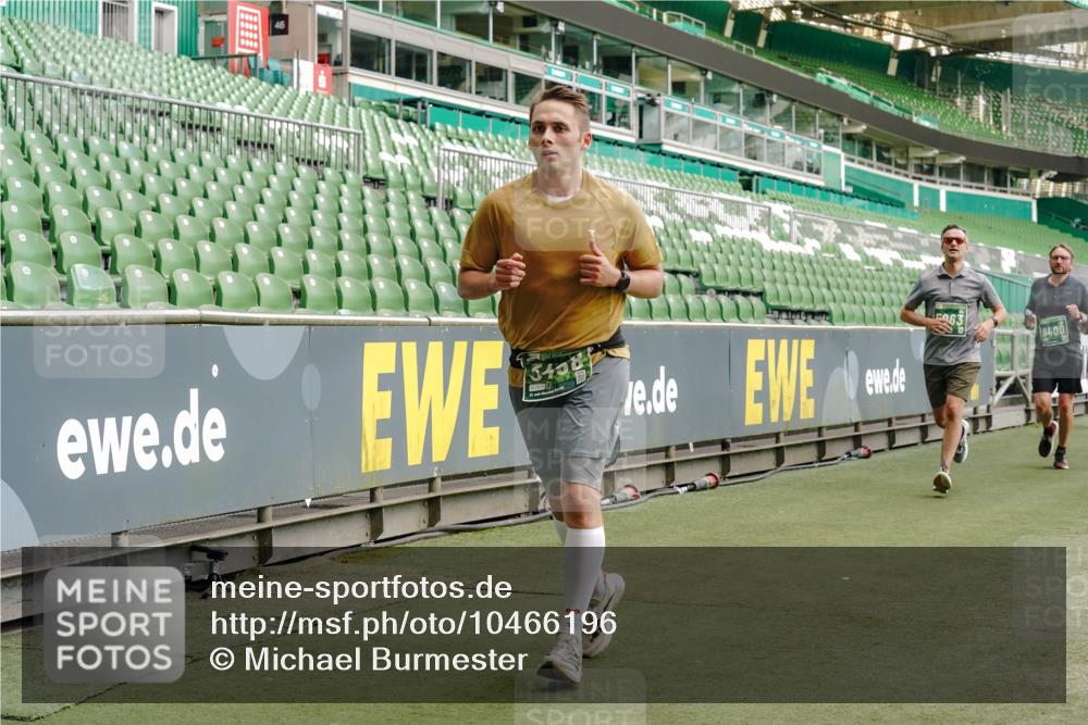 13.09.2026 - 21. swb-Marathon Bremen Michael Burmester http://msf.ph/oto/10466196 13.09.2026 12:56:48 Laufen im Stadion 307, 411, 431, 465, 655, 769, 776, 854, 857, 876, 913, 926, 948, 1010, 1058, 1130, 1254, 1537, 1601, 1645, 1750, 1809, 1900, 1972, 2001, 2040, 2051, 2075, 2122, 2260, 2319, 2324, 2402, 2473, 2493, 2535, 2604, 2634, 2640, 2671, 2761, 2812, 2904, 2948, 3051, 3057, 3078, 3119, 3192, 3202, 3290, 3348, 3411, 3450, 3458, 3508, 3514, 3634, 3685, 3690, 3760, 3813, 3866, 3939, 4101, 4135, 4137, 4171, 4316, 4319, 4413, 4455, 4479, 4733, 5277, 5430, 5530, 6106, 2498, 3085 meine-sportfotos.de