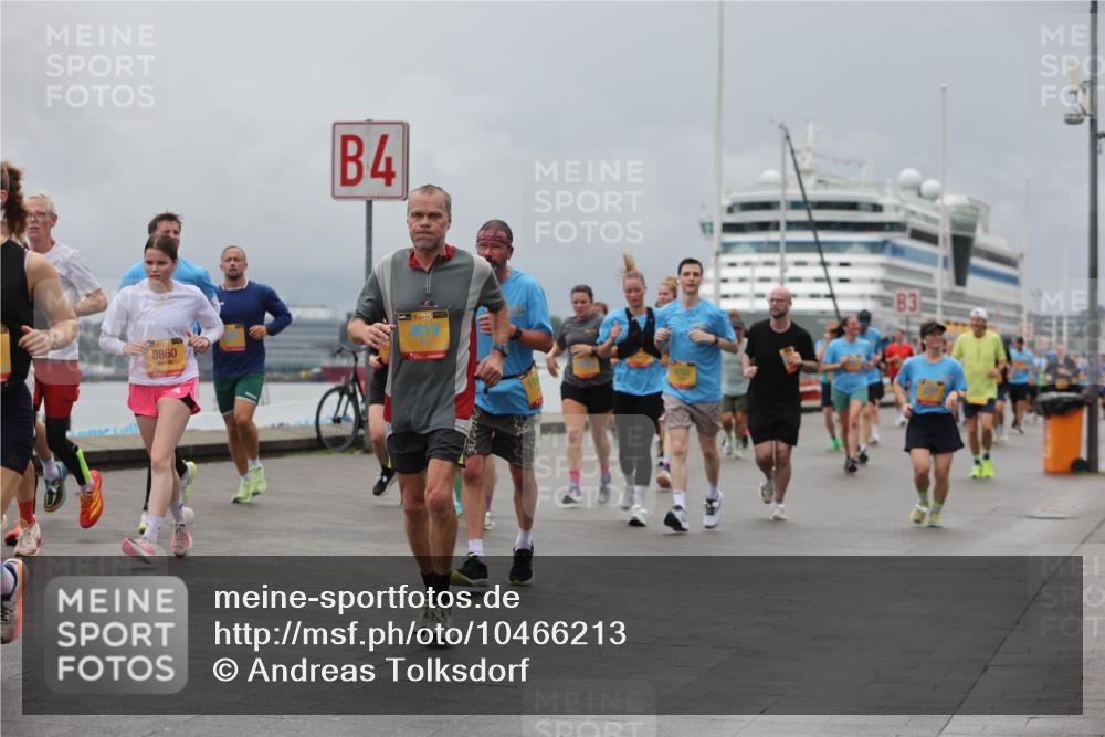 13.09.2026 - Kiel Lauf Andreas Tolksdorf http://msf.ph/oto/10466213 13.09.2026 12:07:00 Kiellinie 4, 8860, 3619, 3 meine-sportfotos.de