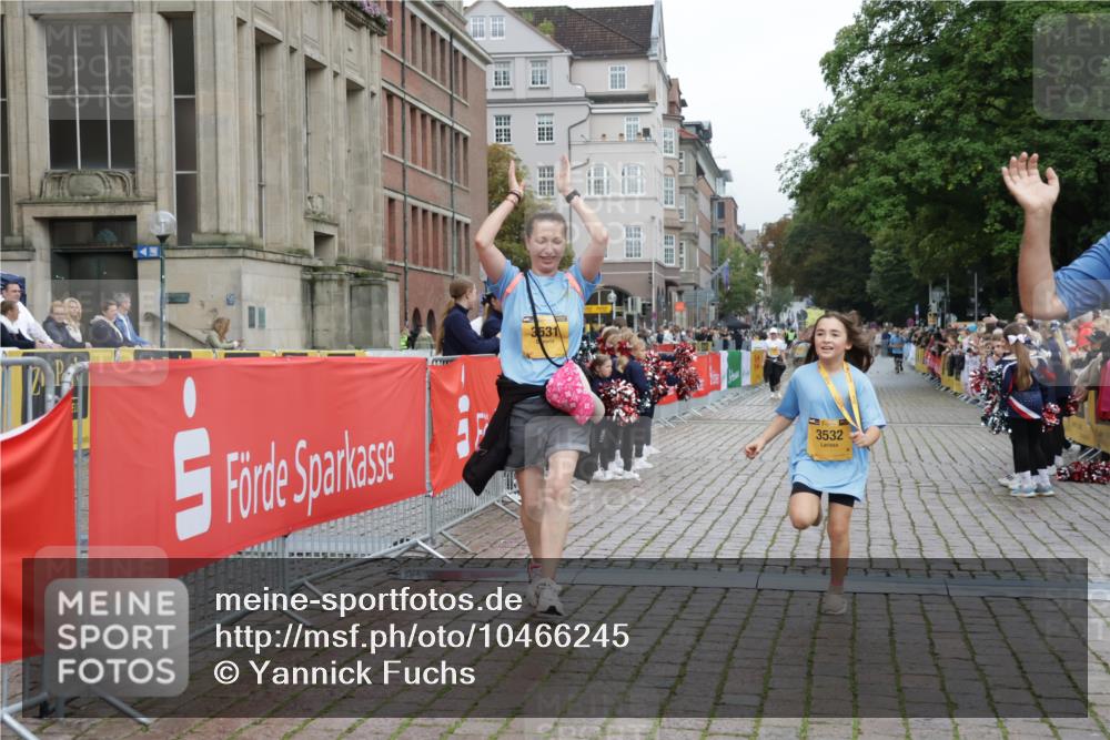 13.09.2026 - Kiel Lauf Yannick Fuchs http://msf.ph/oto/10466245 13.09.2026 10:00:24 Ziel 2087, 3531, 2252, 7512, 8828, 10473, 1396, 1566, 6137, 6430, 10169, 7339, 7512, 11456 meine-sportfotos.de