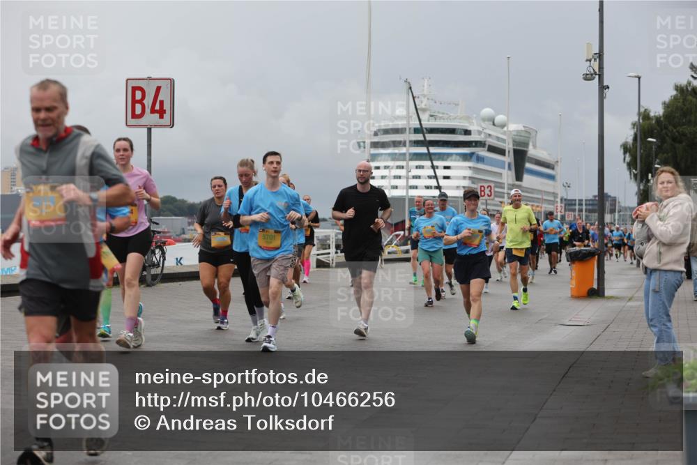 13.09.2026 - Kiel Lauf Andreas Tolksdorf http://msf.ph/oto/10466256 13.09.2026 12:07:01 Kiellinie 4, 5701, 3 meine-sportfotos.de