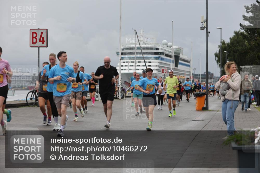 13.09.2026 - Kiel Lauf Andreas Tolksdorf http://msf.ph/oto/10466272 13.09.2026 12:07:02 Kiellinie 4, 5701, 8586, 3, 81 meine-sportfotos.de