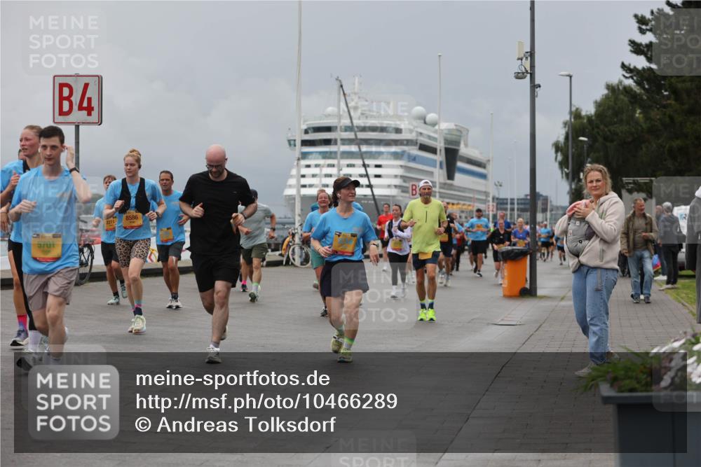 13.09.2026 - Kiel Lauf Andreas Tolksdorf http://msf.ph/oto/10466289 13.09.2026 12:07:03 Kiellinie 4, 5701, 2211, 8586 meine-sportfotos.de