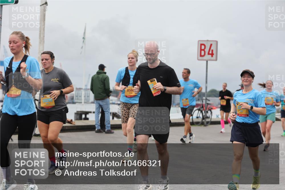 13.09.2026 - Kiel Lauf Andreas Tolksdorf http://msf.ph/oto/10466321 13.09.2026 12:07:05 Kiellinie 481, 10293, 8586, 4 meine-sportfotos.de