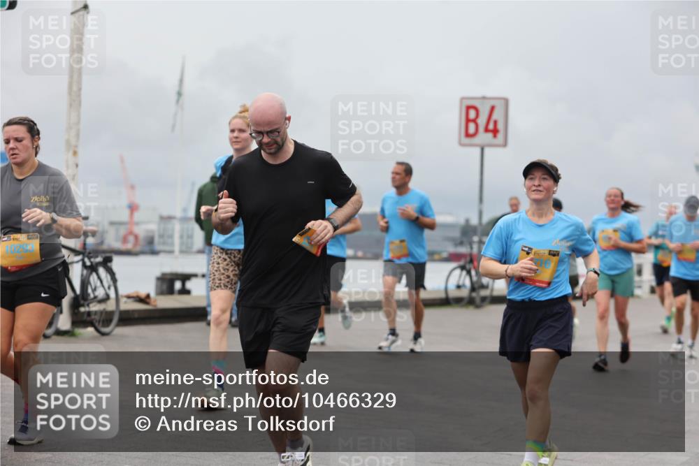 13.09.2026 - Kiel Lauf Andreas Tolksdorf http://msf.ph/oto/10466329 13.09.2026 12:07:05 Kiellinie 0293, 4 meine-sportfotos.de