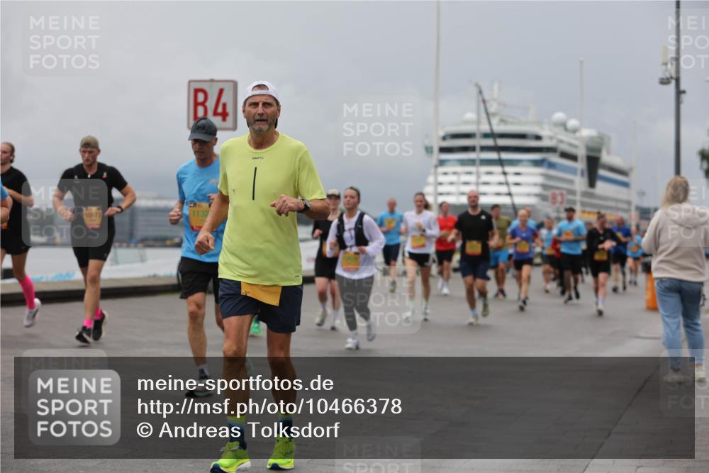 13.09.2026 - Kiel Lauf Andreas Tolksdorf http://msf.ph/oto/10466378 13.09.2026 12:07:08 Kiellinie 10973, 4, 1132 meine-sportfotos.de