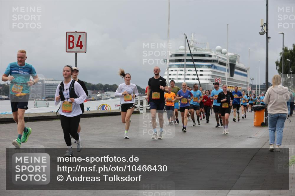 13.09.2026 - Kiel Lauf Andreas Tolksdorf http://msf.ph/oto/10466430 13.09.2026 12:07:11 Kiellinie 4, 10429, 3472, 6117, 3 meine-sportfotos.de