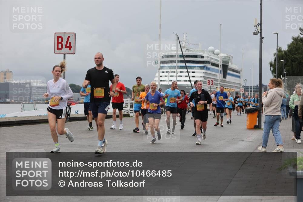 13.09.2026 - Kiel Lauf Andreas Tolksdorf http://msf.ph/oto/10466485 13.09.2026 12:07:13 Kiellinie 4, 3472, 4716, 3 meine-sportfotos.de