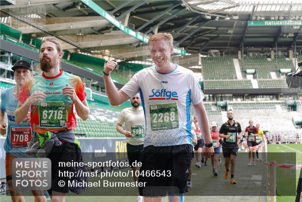 13.09.2026 - 21. swb-Marathon Bremen Michael Burmester http://msf.ph/oto/10466543 13.09.2026 13:13:28 Laufen im Stadion 118, 183, 270, 278, 349, 460, 514, 576, 600, 631, 695, 702, 933, 950, 1005, 1143, 1226, 1286, 1334, 1392, 1408, 1426, 1573, 1596, 1641, 1991, 2005, 2024, 2035, 2079, 2233, 2264, 2336, 2377, 2387, 2398, 2412, 2439, 2457, 2461, 2478, 2505, 2521, 2540, 2564, 2612, 2665, 2684, 2693, 2765, 2773, 2792, 2815, 2816, 2860, 2884, 2895, 2921, 2963, 2966, 2972, 2975, 3016, 3111, 3143, 3155, 3209, 3253, 3277, 3293, 3304, 3308, 3313, 3378, 3405, 3428, 3434, 3653, 3661 meine-sportfotos.de