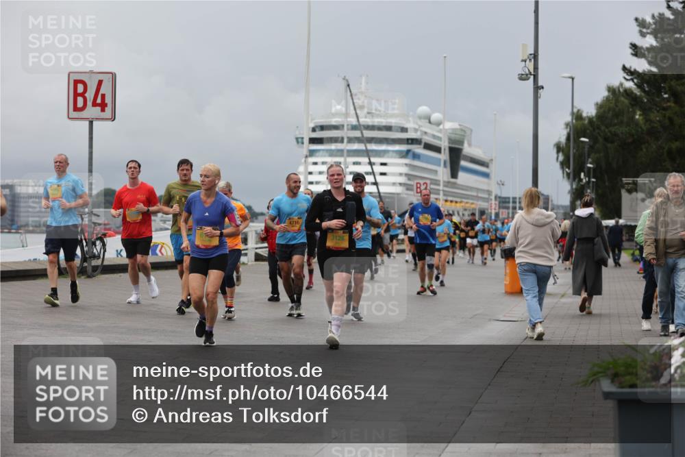 13.09.2026 - Kiel Lauf Andreas Tolksdorf http://msf.ph/oto/10466544 13.09.2026 12:07:14 Kiellinie 4, 4716, 3128 meine-sportfotos.de