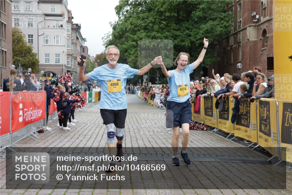 13.09.2026 - Kiel Lauf Yannick Fuchs http://msf.ph/oto/10466569 13.09.2026 10:00:54 Ziel 4868, 4874, 1396, 1566, 2087, 3531, 6137, 6430, 10169, 293, 5497, 2087, 3531 meine-sportfotos.de