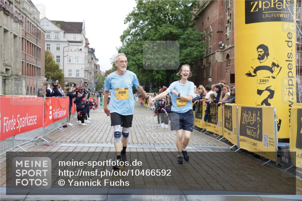 13.09.2026 - Kiel Lauf Yannick Fuchs http://msf.ph/oto/10466592 13.09.2026 10:00:55 Ziel 4868, 4874, 1396, 1566, 3531, 6137, 6430, 10169, 293, 5497, 2087, 3531 meine-sportfotos.de