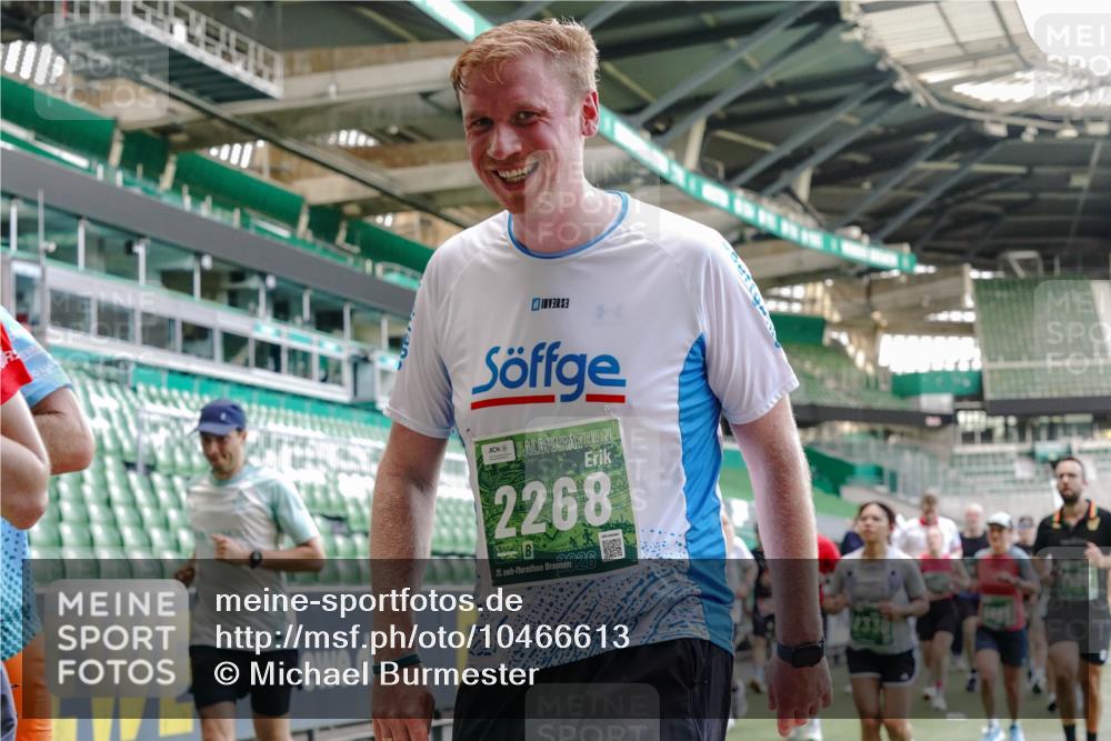 13.09.2026 - 21. swb-Marathon Bremen Michael Burmester http://msf.ph/oto/10466613 13.09.2026 13:13:28 Laufen im Stadion 118, 183, 270, 278, 349, 460, 514, 576, 600, 631, 695, 702, 933, 950, 1005, 1143, 1226, 1286, 1334, 1392, 1408, 1426, 1573, 1596, 1641, 1991, 2005, 2024, 2035, 2079, 2233, 2264, 2336, 2377, 2387, 2398, 2412, 2439, 2457, 2461, 2478, 2505, 2521, 2540, 2564, 2612, 2665, 2684, 2693, 2765, 2773, 2792, 2815, 2816, 2860, 2884, 2895, 2921, 2963, 2966, 2972, 2975, 3016, 3111, 3143, 3155, 3209, 3253, 3277, 3293, 3304, 3308, 3313, 3378, 3405, 3428, 3434, 3653, 3661 meine-sportfotos.de