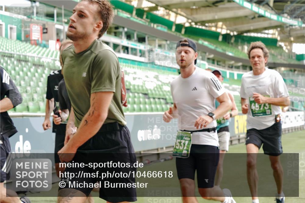 13.09.2026 - 21. swb-Marathon Bremen Michael Burmester http://msf.ph/oto/10466618 13.09.2026 12:56:57 Laufen im Stadion 307, 334, 411, 431, 465, 655, 769, 776, 854, 857, 876, 909, 913, 926, 948, 1010, 1058, 1130, 1254, 1535, 1537, 1601, 1645, 1750, 1809, 1881, 1900, 1972, 2001, 2040, 2051, 2075, 2122, 2260, 2324, 2371, 2402, 2423, 2473, 2493, 2535, 2604, 2634, 2640, 2671, 2761, 2812, 2903, 2904, 2948, 3051, 3057, 3078, 3119, 3192, 3202, 3290, 3348, 3411, 3450, 3458, 3508, 3514, 3634, 3685, 3690, 3760, 3813, 3866, 3939, 4101, 4135, 4171, 4316, 4319, 4413, 4455, 4479, 4733, 5277, 5430, 5530 meine-sportfotos.de