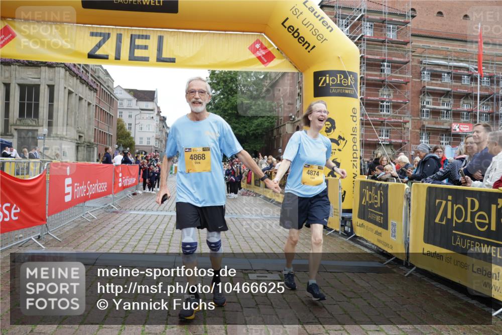 13.09.2026 - Kiel Lauf Yannick Fuchs http://msf.ph/oto/10466625 13.09.2026 10:00:56 Ziel 4868, 4874, 1396, 1566, 3531, 6137, 6430, 10169, 293, 5497, 6719, 8730, 2087, 3531 meine-sportfotos.de